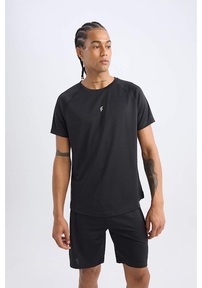 DeFactoFit Hızlı Kuruyan Slim Fit Dar Kesim Bisiklet Yaka Baskılı Sporcu Kısa Kollu Tişört V2887AZ25SPBK81