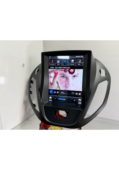 Ford Courier Tesla Multimedya Navigasyon Android Gerçek 4gb Ram Carplay