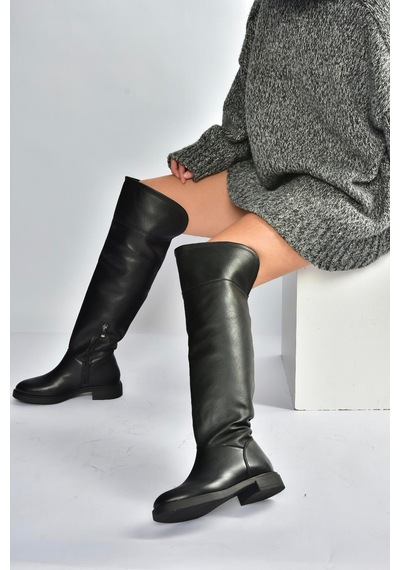 Fox Shoes V973801009 Siyah Alçak Topuklu Diz Üstü Klasik Kadın Binici Çizme Siyah