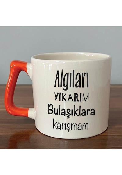 Mor Mürekkep Algıları Yıkarım Bulaşıklara Karışmam Baskılı Turuncu Kulplu D Kupa