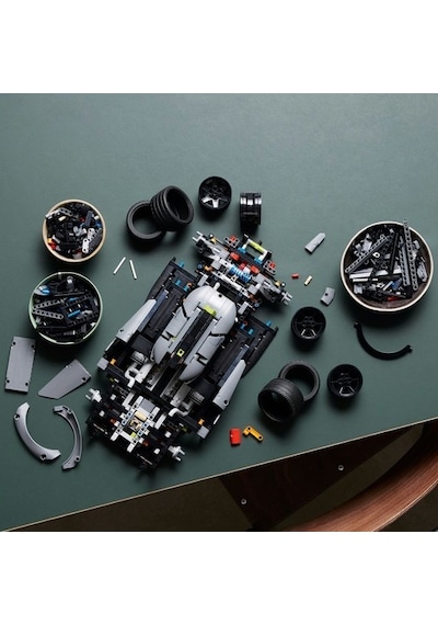 LEGO® Technic PEUGEOT 9X8 24H Le Mans Hybrid Hypercar 42156 - Yetişkinler için Koleksiyonluk Model Yapım Seti (1775 P)