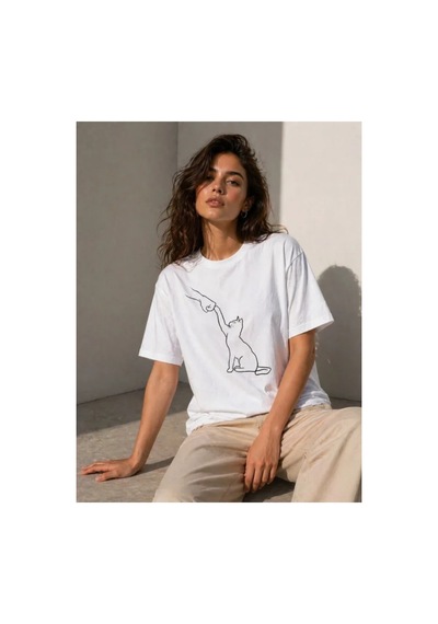 Butik İstanbul Minimal Kedi Çizim Baskılı Tişört Kısa Kol Yazlık T-shirt - Beyaz Butik İstanbul Minimal Kedi Çizim Baskılı Tişört Kısa Kol Yazlık T-shirt - Beyaz