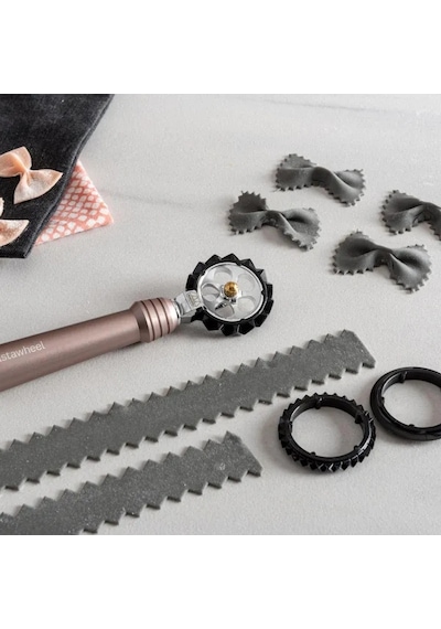 Marcato Atlas 150 Plus Makarna Makinesi + Pastawheel Set Pastel Pembe