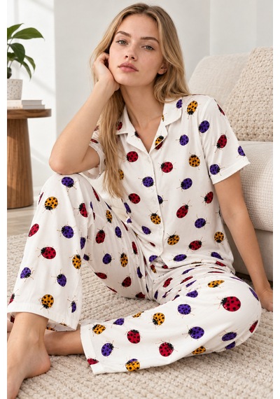 Kadın Desenli Beyaz Kısa Kollu Pijama Takımı 4828