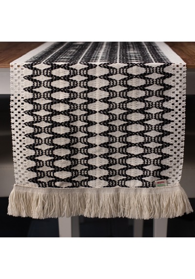 Pamuk Örme Püsküllü Siyah Dantel Runner 35x145 Cm Sunum Örtüsü