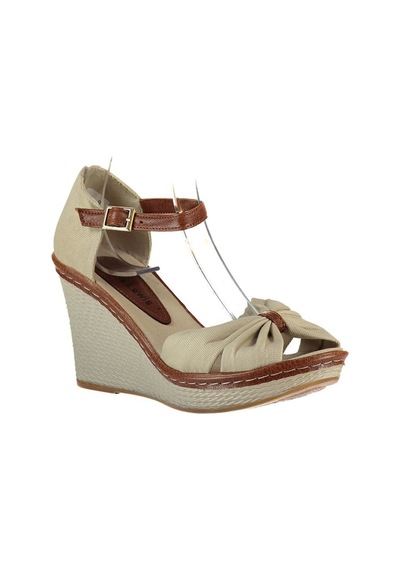 Fox Shoes Bej Kadın Dolgu Topuklu Ayakkabı 9674040505