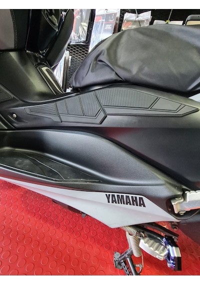 Yamaha Xmax 2018/2022 Grenaj Kauçuk Koruma Ped