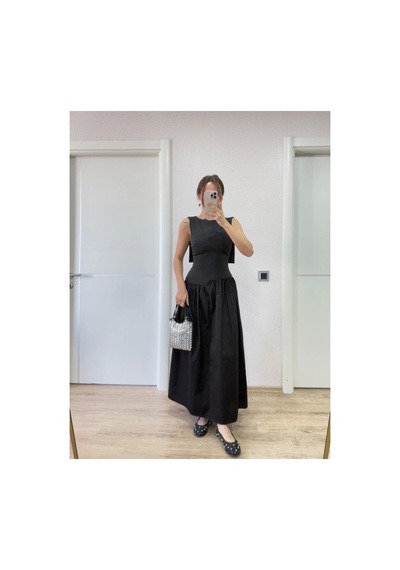 Butik İstanbul Arkası Kanatlı Uzun Elbise- Siyah