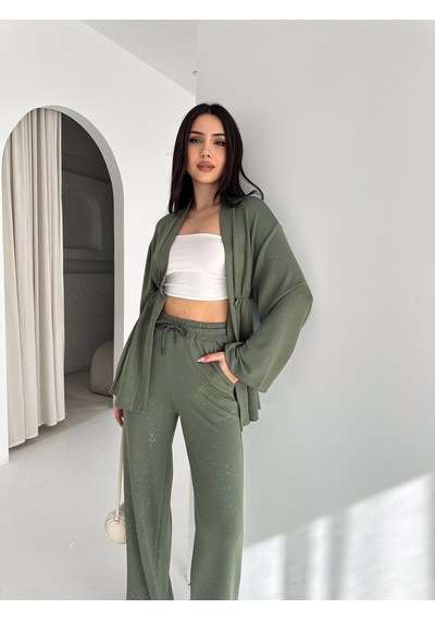 Kadın Simli Uzun Kol Modal Kumaş Kimono Pantolon İkili Takım Şık Ve Rahat Kadın Takım Yeşil Kadın Simli Uzun Kol Modal Kumaş Kimono Pantolon İkili Takım Şık Ve Rahat Kadın Takım Yeşil
