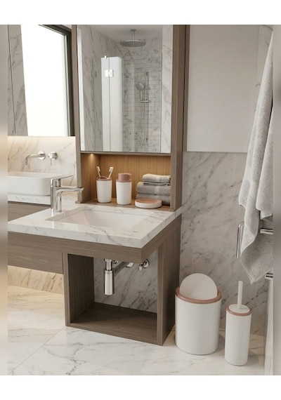 Beyaz Çizgili 5 Parça Banyo Seti Çöp Kovası Klozet Fırçası Sıvı Sabunluk Diş Fırçalık Sabunluk