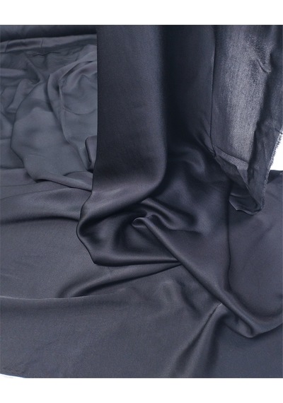Siyah Renkte İnce Tiril Tiril Bir Viskonlu Hafif Parlak Şıık Dokuma Kumaş Elbiselik & Gömleklik 130x250cm-12502 Siyah Renkte İnce Tiril Tiril Bir Viskonlu Hafif Parlak Şıık Dokuma Kumaş Elbiselik & Gömleklik 130x250cm-12502