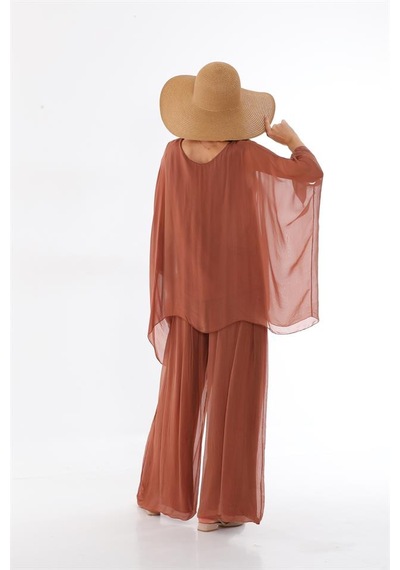 Bohem Stil İtalyan Yarasa Kol İpek Bluz & Pantolon Takım-8767 Tarçın Bohem Stil İtalyan Yarasa Kol İpek Bluz & Pantolon Takım-8767 Tarçın