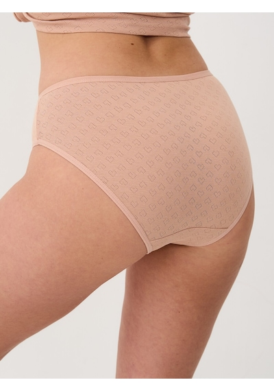 Alya Underwear %100 Pamuklu Kadın Külot Normal Bel Yükseklikli Jakarlı Kalp Desenli Kumaş Slip Ten Rengi