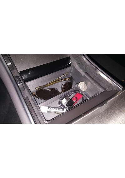 Tesla Model 3 Center Orta Konsal Düzenleyici 2