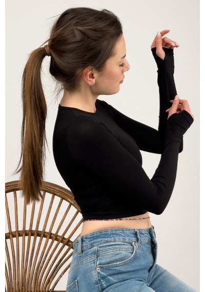 Kadın Bisiklet Yaka Parmak Detaylı Spor Body Basic Soft Touch Spor Crop Siyah
