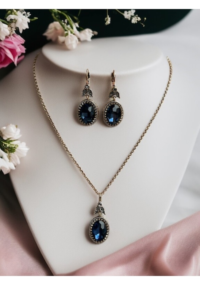 Kristal Taşlı Oval Kesim Kolye Ve Küpe Seti Mavi