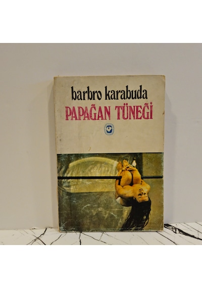 Papağan Tüneği- 1.baskı