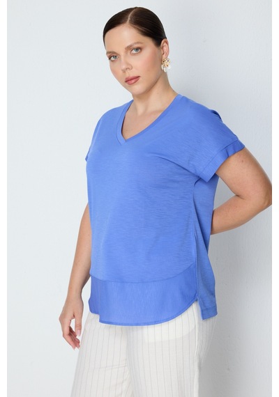 On Kadın Büyük Beden V Yaka Parçalı T-shirt 71476 Indigo