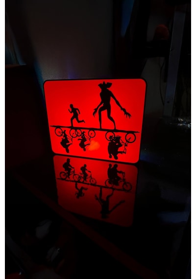 Stranger Things Ters Yüz Tasarımlı Modern Aydınlatma 22x18cm 603-1