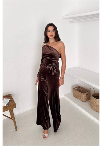 Neşeli Butik Kadın Kahverengi Kuşaklı Tek Omuz Kadife Kumaş Tulum Nbk068 Kahverengi