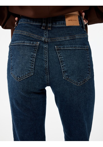 Koton Yüksek Bel Dar Kalıp Düğmeli Cepli İspanyol Paça Crop Jean Pantolon - Flare Jeans Koyu İndigo 7wal40010md Indigo Koton Yüksek Bel Dar Kalıp Düğmeli Cepli İspanyol Paça Crop Jean Pantolon - Flare Jeans Koyu İndigo 7wal40010md Indigo