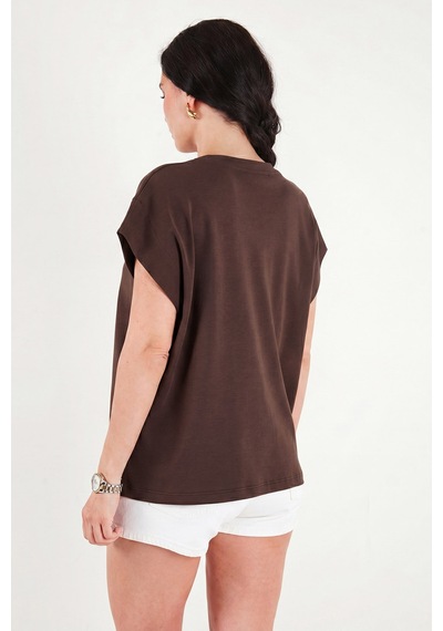 Lela Pamuklu Rahat Kalıp Bisiklet Yaka T Shirt Bayan T Shirt 5866955 Kahve