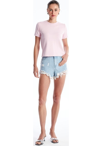 Lcw Jeans İndigo Yüksek Bel Standart Fit Yırtık Detaylı Kadın Jean Şort