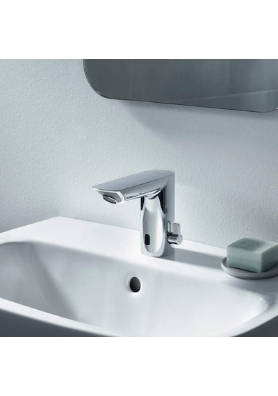 Grohe Bau Cosmopolitan Elektrikli Çift Fotoselli Lavabo Bataryası 36453000