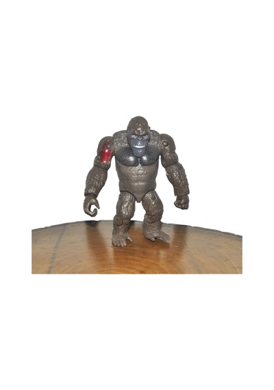 Godzilla Vs. Kong Giant Godzilla Giant King Kong Işıklı Aksesuarlı Figür Mega Oyuncak Seti