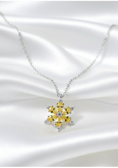 Çekirdekjewelry 925 Ayar Gümüş Kamelya Çiçeği Kolye Gri