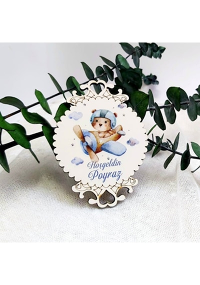 İşlemeli Büyük Boy Ahşap Kız Bebek Şekeri Magnet Uçakta (30 Adet)