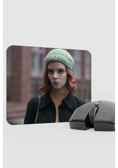The Queen's Gambit V4 22x18 Gaming Kauçuk Kaymaz Taban Mouse Pad Fare Altlığı