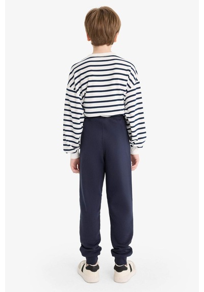 Defacto Erkek Çocuk Regular Fit Pantolon R5970a625aunv253 Lacivert Defacto Erkek Çocuk Regular Fit Pantolon R5970a625aunv253 Lacivert