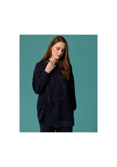 Seçil Çizgili Detaylı Büzgülü Kapüşonlu Sweatshirt Ve Pantolon Lacivert - 930828166 Lacivert Seçil Çizgili Detaylı Büzgülü Kapüşonlu Sweatshirt Ve Pantolon Lacivert - 930828166 Lacivert
