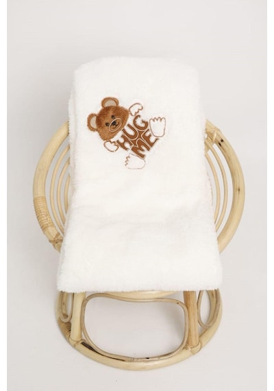 Evlen Home Nakışlı Bebek Battaniyesi Yumuşak Wellsoft Peluş 90x100cm Çocuk Yenidoğan Beyaz