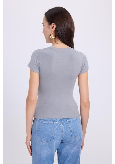 Tudors Kadın Slim Fit Dar Kesim Bisiklet Yaka Viskon Kumaş Ultra Soft Gri Tişört-34856 Gri