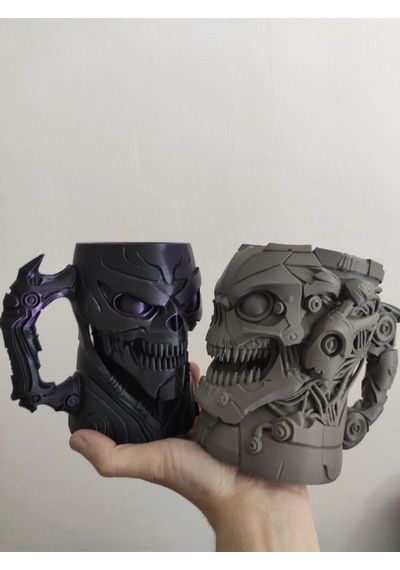 Cyberdemon Tasarımlı 0.5l Kutu İçecek Tutucu Ve Dekoratif Kupa Düz Siyah Renk