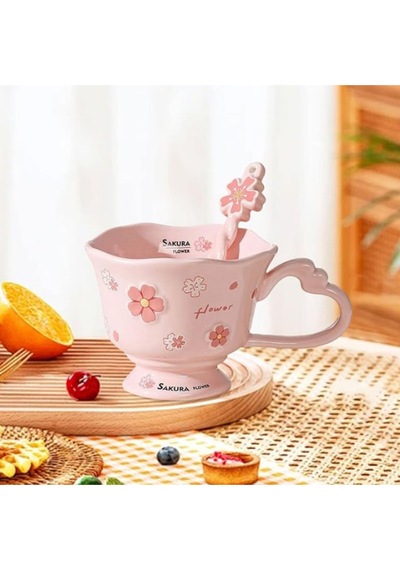Çiçek Tasarımlı Kaşıklı Seramik Kupa Özel Kutusunda 1972 Pembe