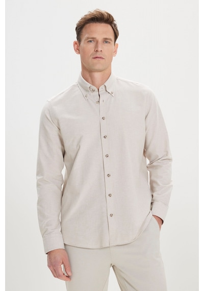 Erkek Bej Slim Fit Dar Kesim Düğmeli Yaka Pamuklu Oxford Gömlek Bej