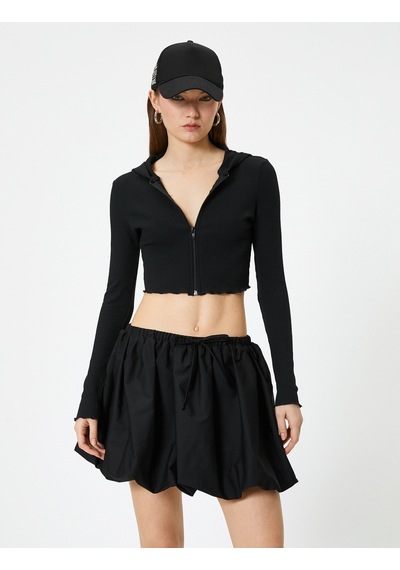 Koton Crop Kapüşonlu Fermuarlı Hırka Uzun Kollu Slim Fit Siyah 5wal90001ık Siyah