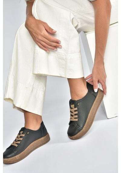Fox Shoes V999060503 Siyah Hakiki Deri Nubuk Kadın Spor Ayakkabı Sneakers Siyah-hakiki Deri Fox Shoes V999060503 Siyah Hakiki Deri Nubuk Kadın Spor Ayakkabı Sneakers Siyah-hakiki Deri