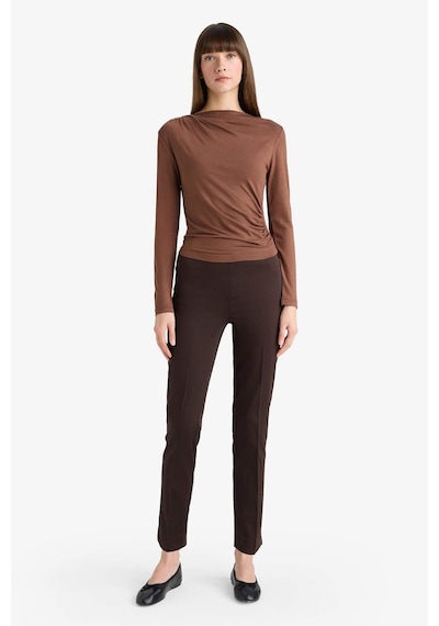 Defacto Slim Fit Dar Kesim Kayık Yaka Uzun Kollu Bluz D5300ax25aubn318 Kahve