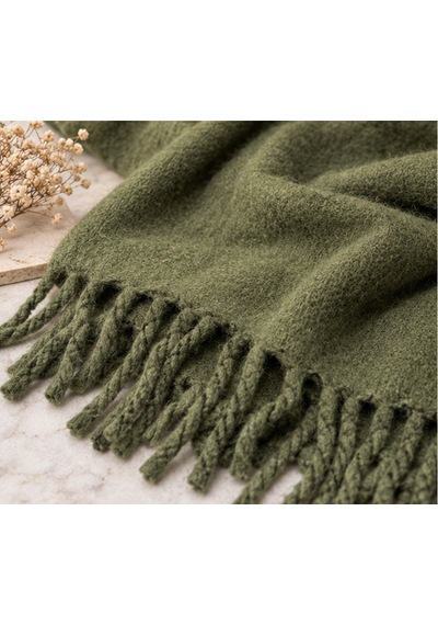 Oliva Muse Haki Yeşil Oversize Soft Touch Püsküllü Kışlık Şal Old Money Stil, Yumuşak Dokulu Premium Kadın Atkı & Omuz Şalı 50x175 Cm Çok Renkli