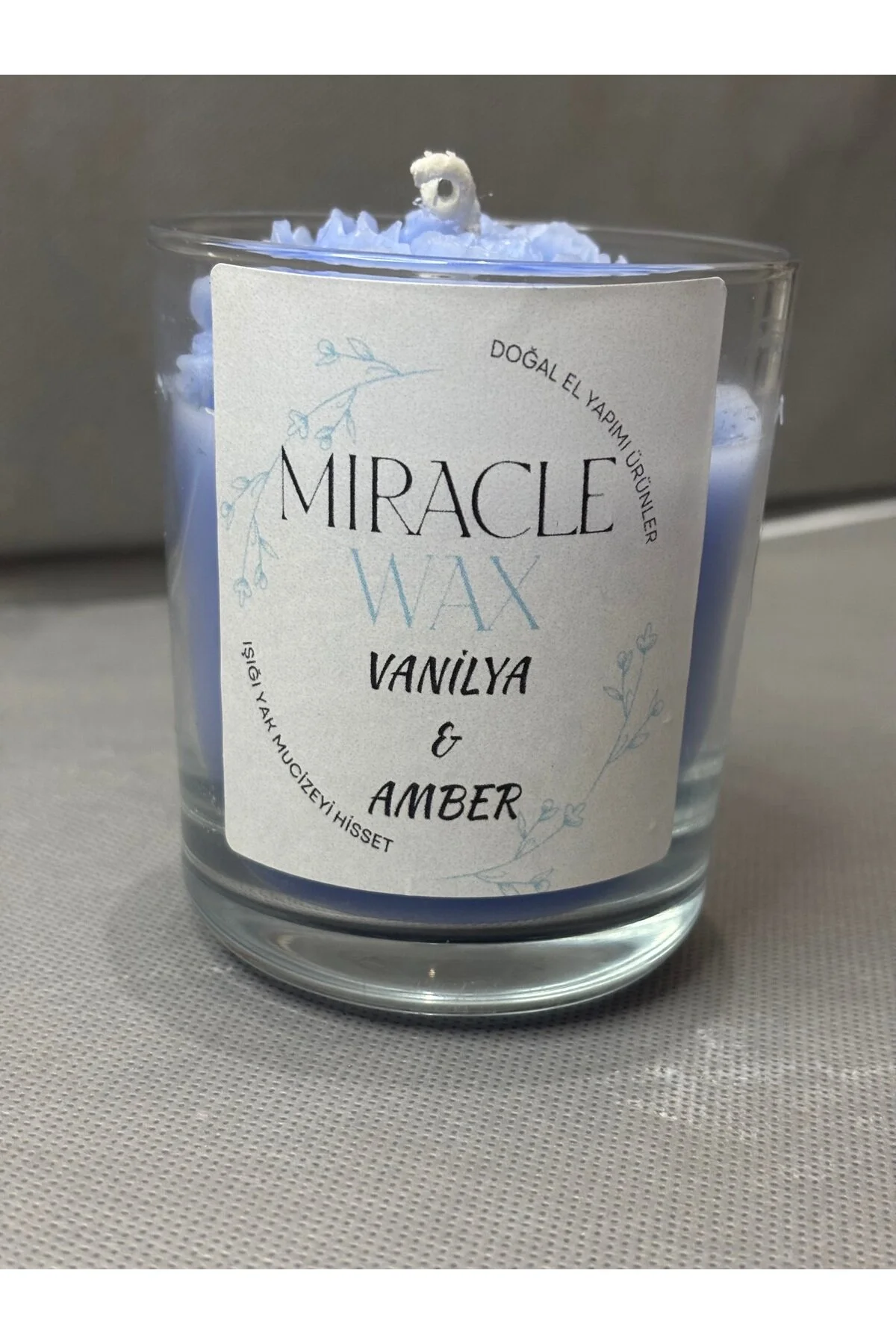 Vanilya -amber Kokulu Soya Wax Mum - Şakayık Detaylı -dekoratif Açık Mavi