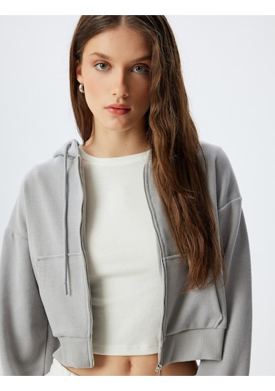 Koton Crop Kapüşonlu Fermuarlı Sweatshirt Cepli Uzun Kollu Gri 5wak10056ek Gri