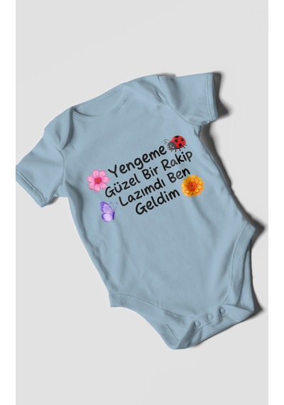 Morivokids Yengeme Güzel Bir Yazılı Kısa Kollu Bebek Body %100 Pamuk Bebe Mavisi
