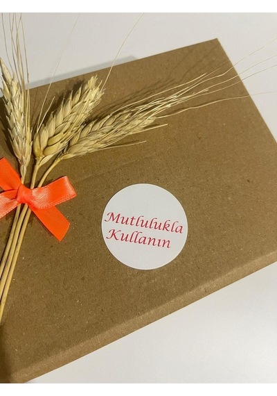 Mutlulukla Kullanın Kırmızı Yazı Yuvarlak Yapışkanlı Etiket 5x5 Cm 100 Adet