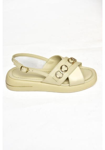 Fox Shoes S518105809 Bej Alçak Tabanlı Kadın Sandalet Bej