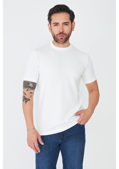 Beyaz Sıfır Yaka Basic T-shirt