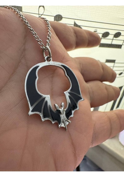Gothic Sharp Bat Figürlü Siyah Zincirli Unisex Kolye Karanlık Gücün Ve Özgürlüğün Sembolü Çok renkli